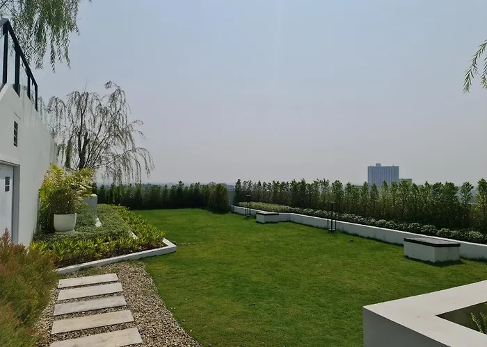 The Astra Sky River Chiangmai_Sky Pool_Old City