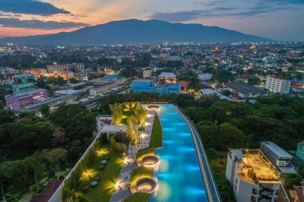 Apartamento The Astra Sky River Chiangmai_sky Pool_old City